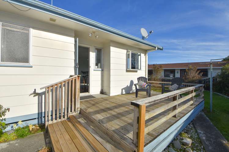 10a Deller Drive Carterton_9