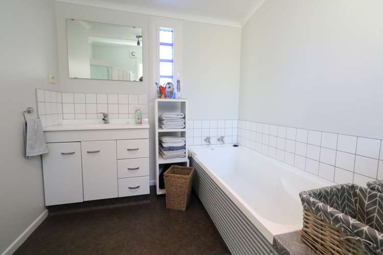 57 Connollys Line Carterton_8