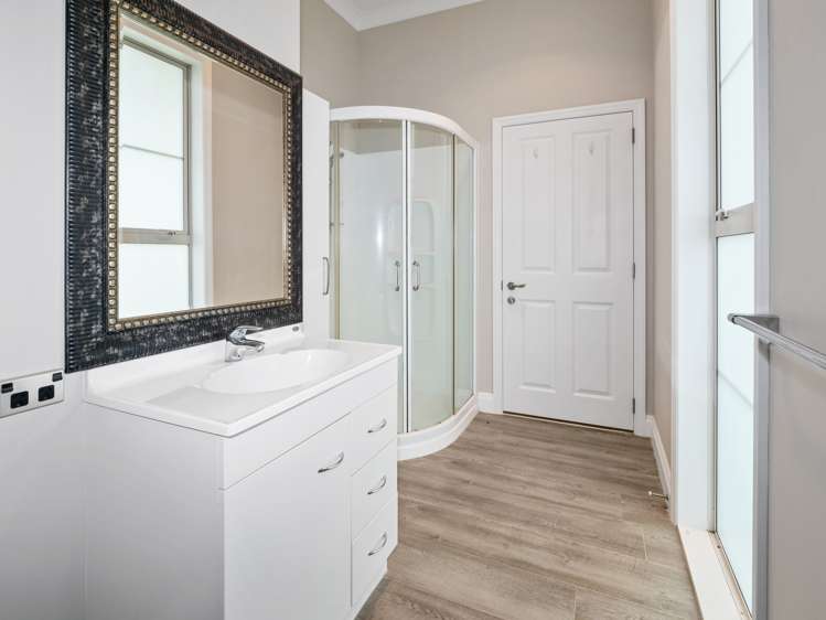 7 Stamford Place Ohauiti_9