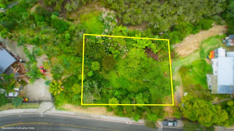 634 Huia Road Parau_1