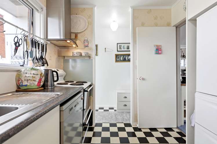 1377A Dominion Road Extension Mount Roskill_8