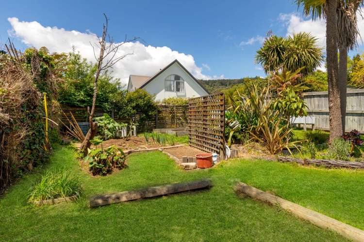 28 Lewis Road Lynmore_19