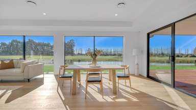 48 Mapleham Drive_1