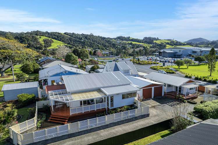 28 Powhiri Avenue_0