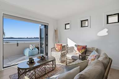 4/2 Sixth Avenue_4