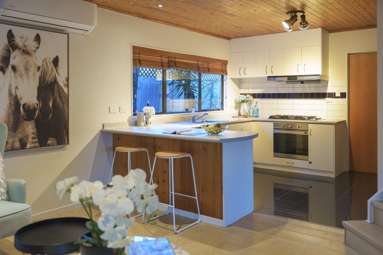 247A Great North Road_4