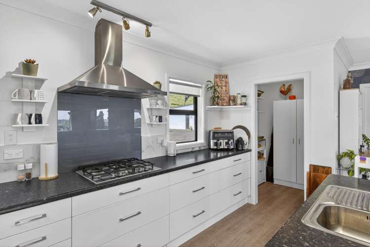 25 Hanawera Ridge Road Manakau_12