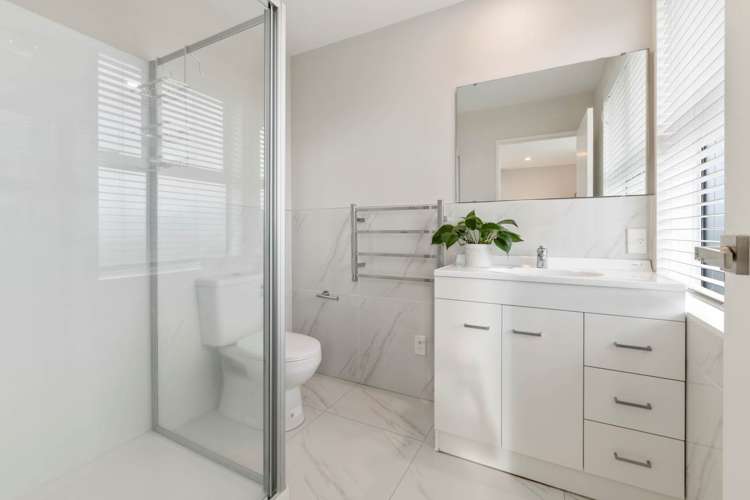 7 Hakaro Way Takanini_21