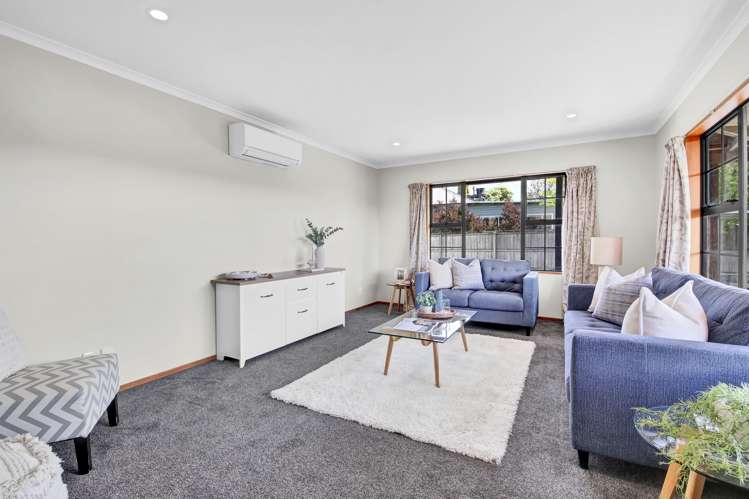 41 Birchfield Avenue Dallington_16