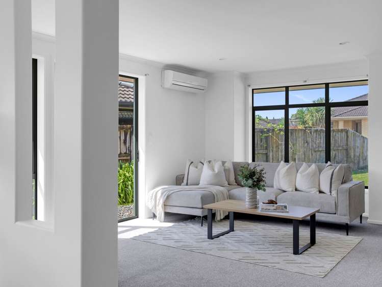 5 Locksley Lane Hamilton East_15