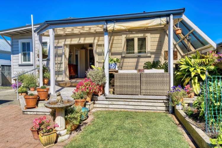 81 Nelson Crescent Napier South_22