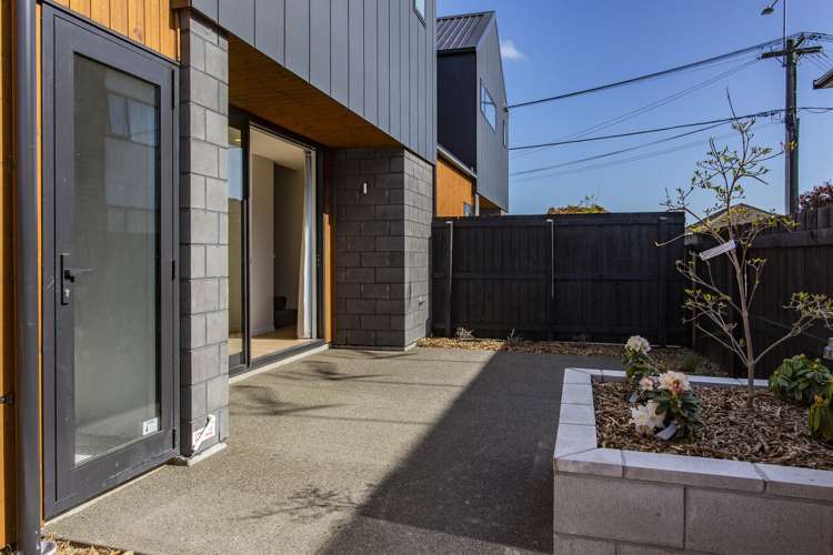 2/58 Waltham Road Sydenham_10