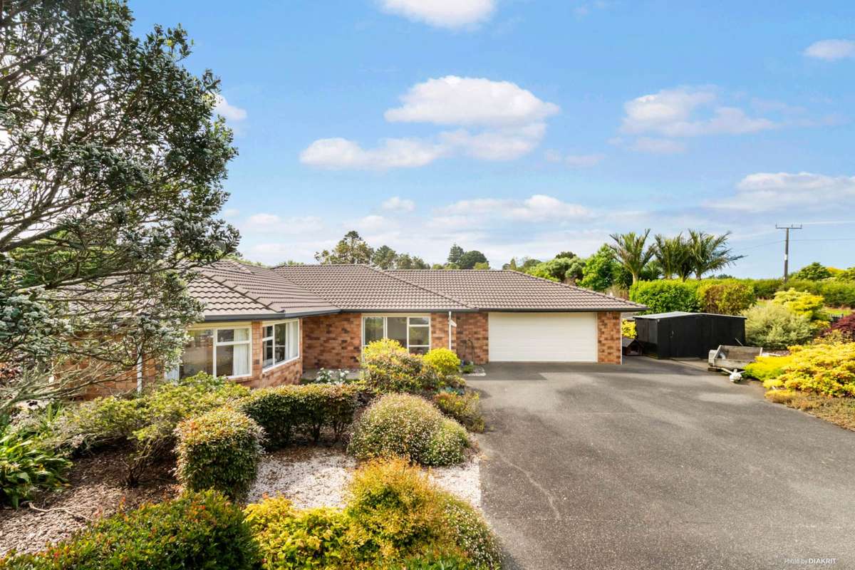 294 Razorback Road_0