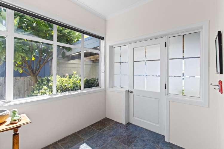 62 Cutfield Road New Plymouth Central_23