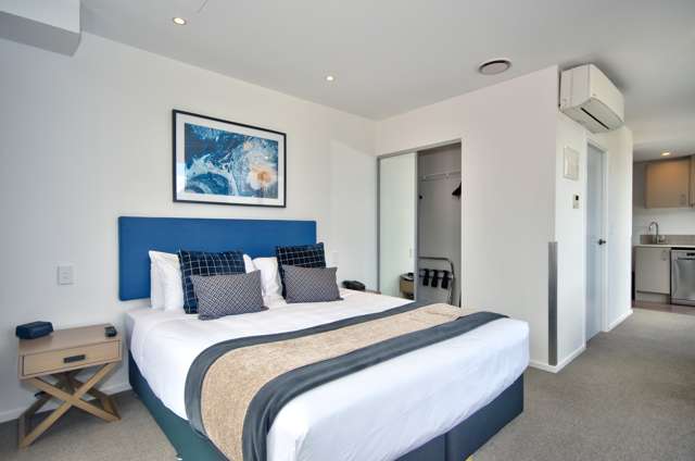 Unit 318 (Door 319), Ramada Queenstown, 18 Frankton Road Queenstown_4