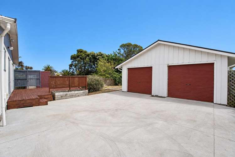 11 Makarini Street Paraparaumu_11