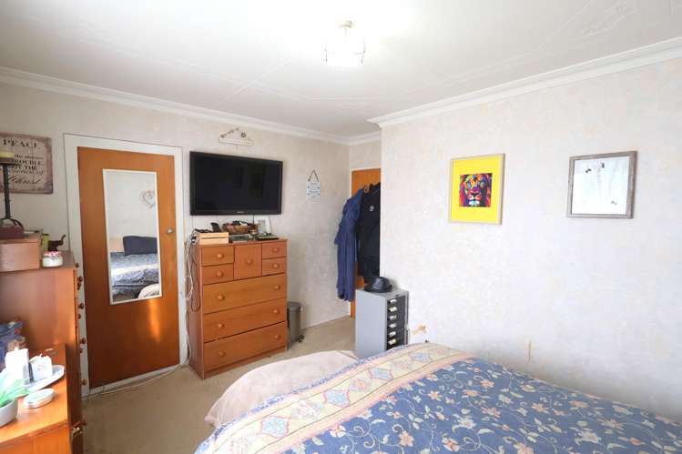 2 Dundee Street Strathern_9