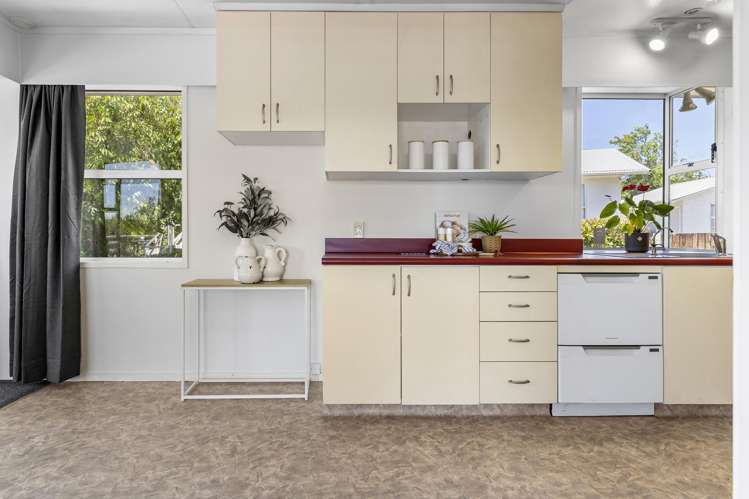 15 Ferney Place Richmond Heights_16