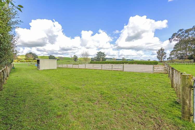 24 Chatham Street Pahiatua_19
