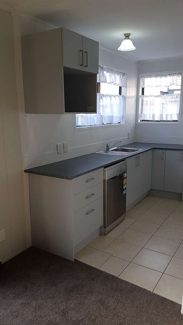 15 Motu Place Mount Wellington_13