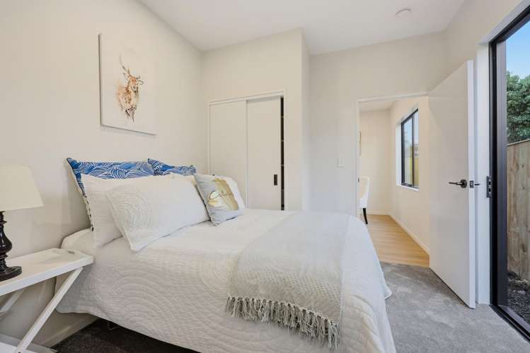 Lot 2-5/44 Bradbury Road Botany Downs_15