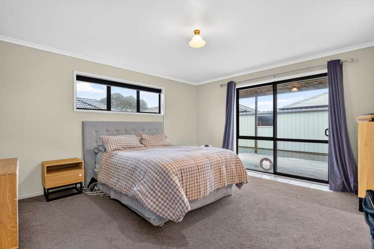 94 Wentworth Drive Rototuna North_8