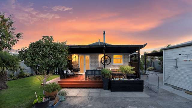 19 Brockenhurst Street Aranui_2