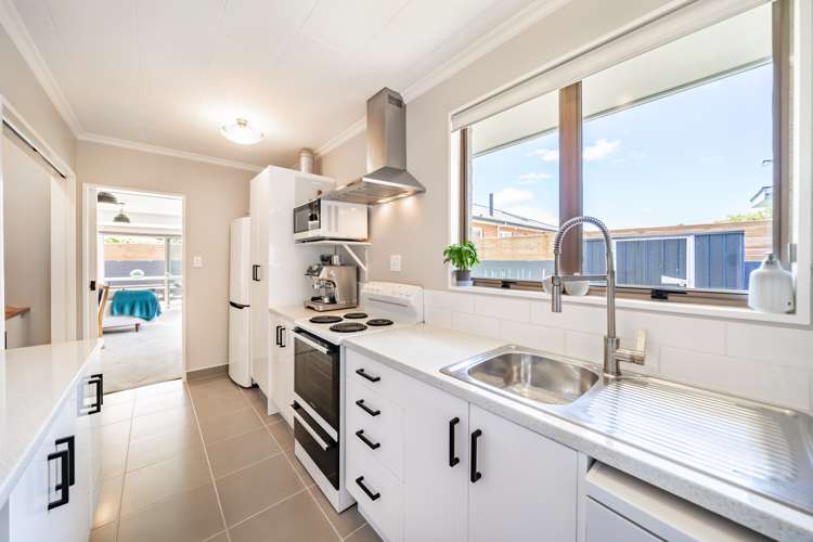 30c Whitley Avenue Ebdentown_13