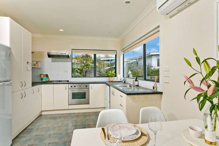 29B Holiday Road Stanmore Bay_4