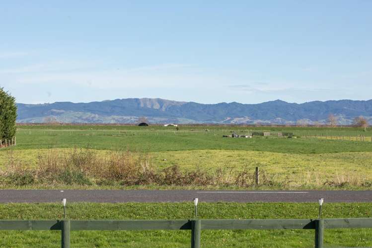 649 Wani Road Netherton_21