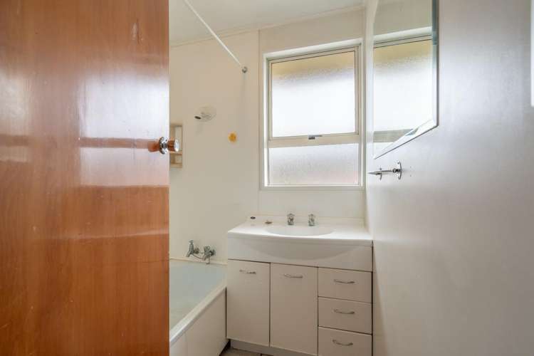 17 Sword Street Gore_14