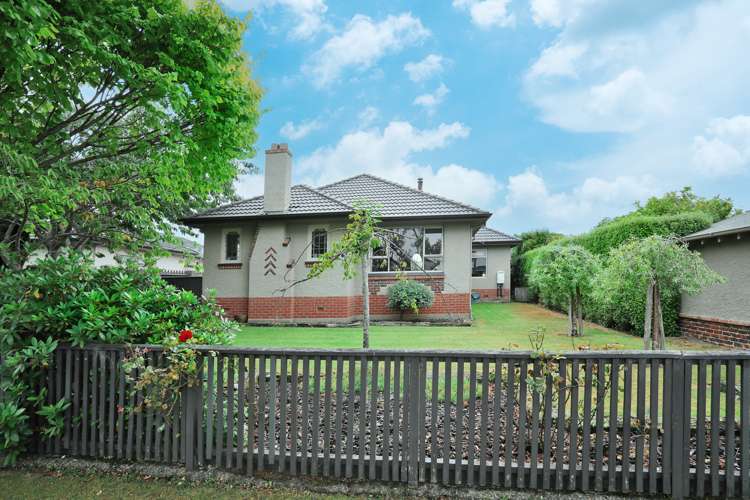 51 Clifton Street Windsor_32