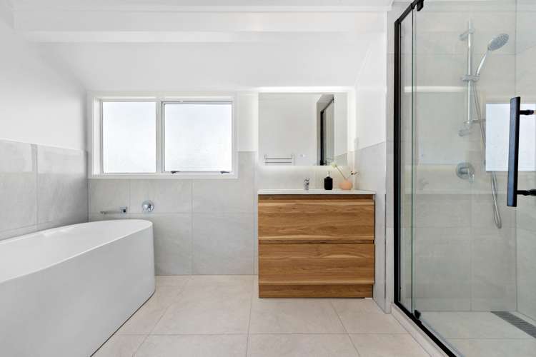 2/41 Raleigh Road Northcote_7