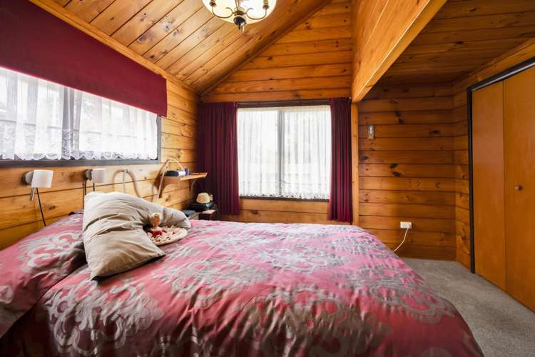 5 Dieffenbach Street Opunake_12