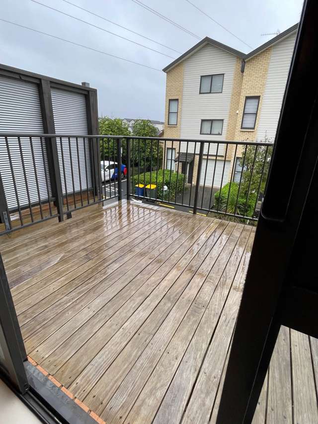 186/172 Mcleod Road Te Atatu South_1