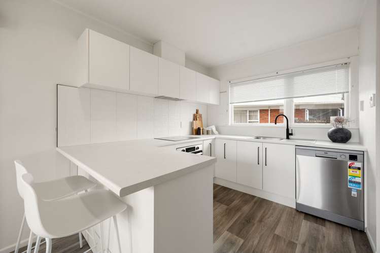 19 Lamont Street_2