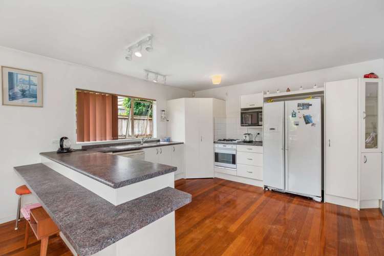 164 Hill Road Manurewa_6