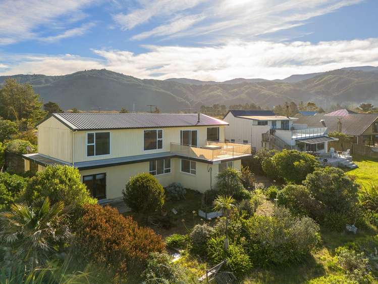 136 Rarangi Beach Road Rarangi_18