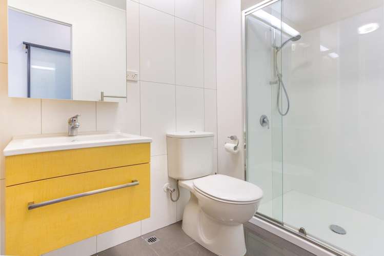 907/17 Putney Way Manukau_8