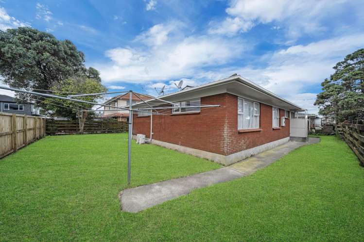 2/90 East Tamaki Road Papatoetoe_15