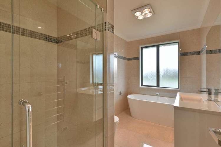 1 James Caird Lane Wigram_12