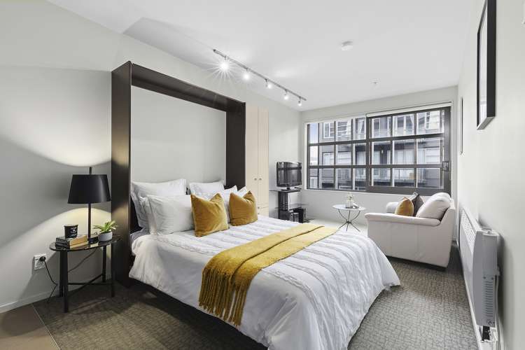 E106/28 Torrens Terrace Mount Cook_9