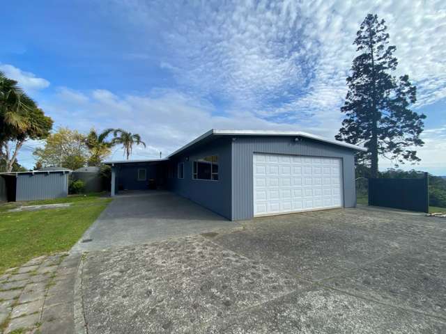 Dairy Flat- 4 bedrooms