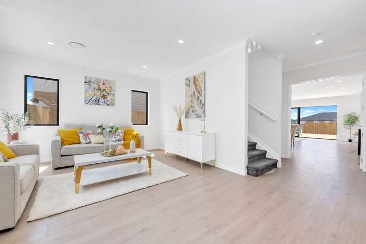 19 Dungloe Avenue Flat Bush_4