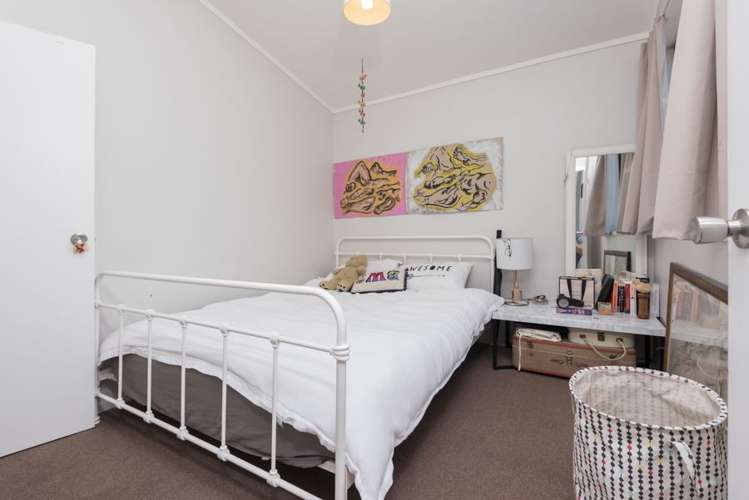 1/52 Neil Avenue Te Atatu Peninsula_7