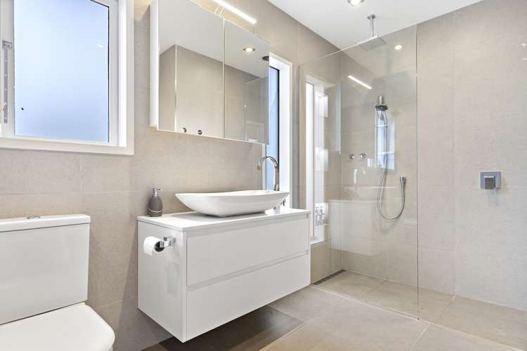 20 Vivian Street Solway_11