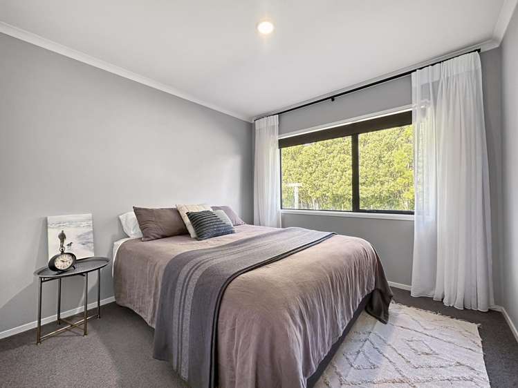12 Lacebark Drive Kinloch_32