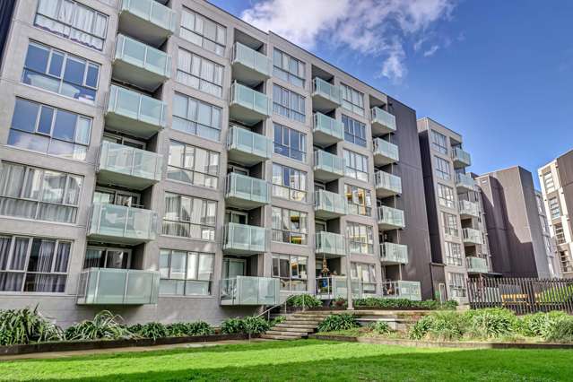 407/3 Rose Garden Lane Albany_1