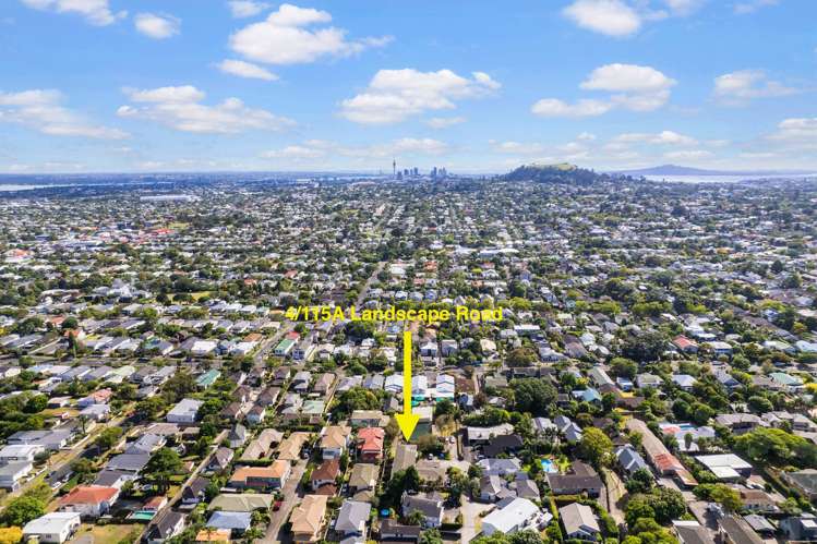 4/115a Landscape Road Mount Eden_14