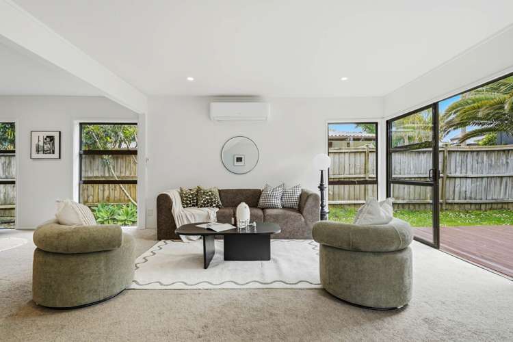 1/15 Fairfax Avenue Northcote_3